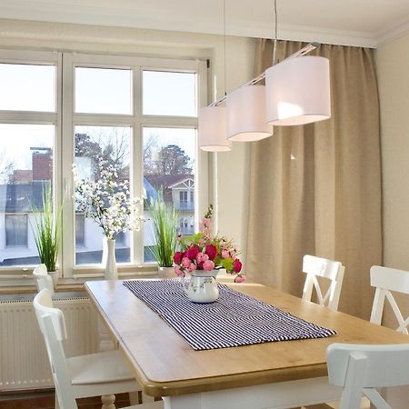 Strandnahe Fewo Mit 3 Schlafzimmern Und Balkon, Villa Vergissmeinnicht 02, Остзебад Бинц Екстериор снимка